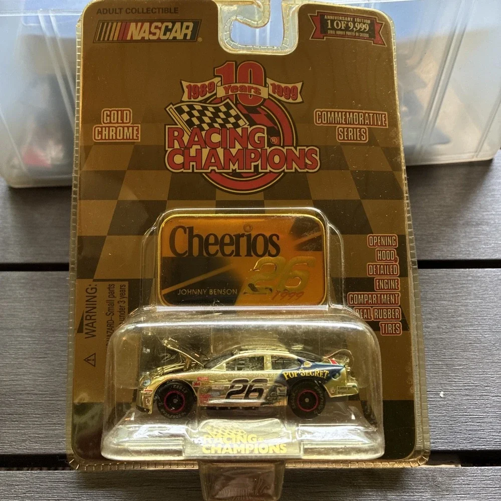 Johnny Benson #26 1998 Cheerios 1:64 NASCAR Gold Racing Champions Diecast  NEW